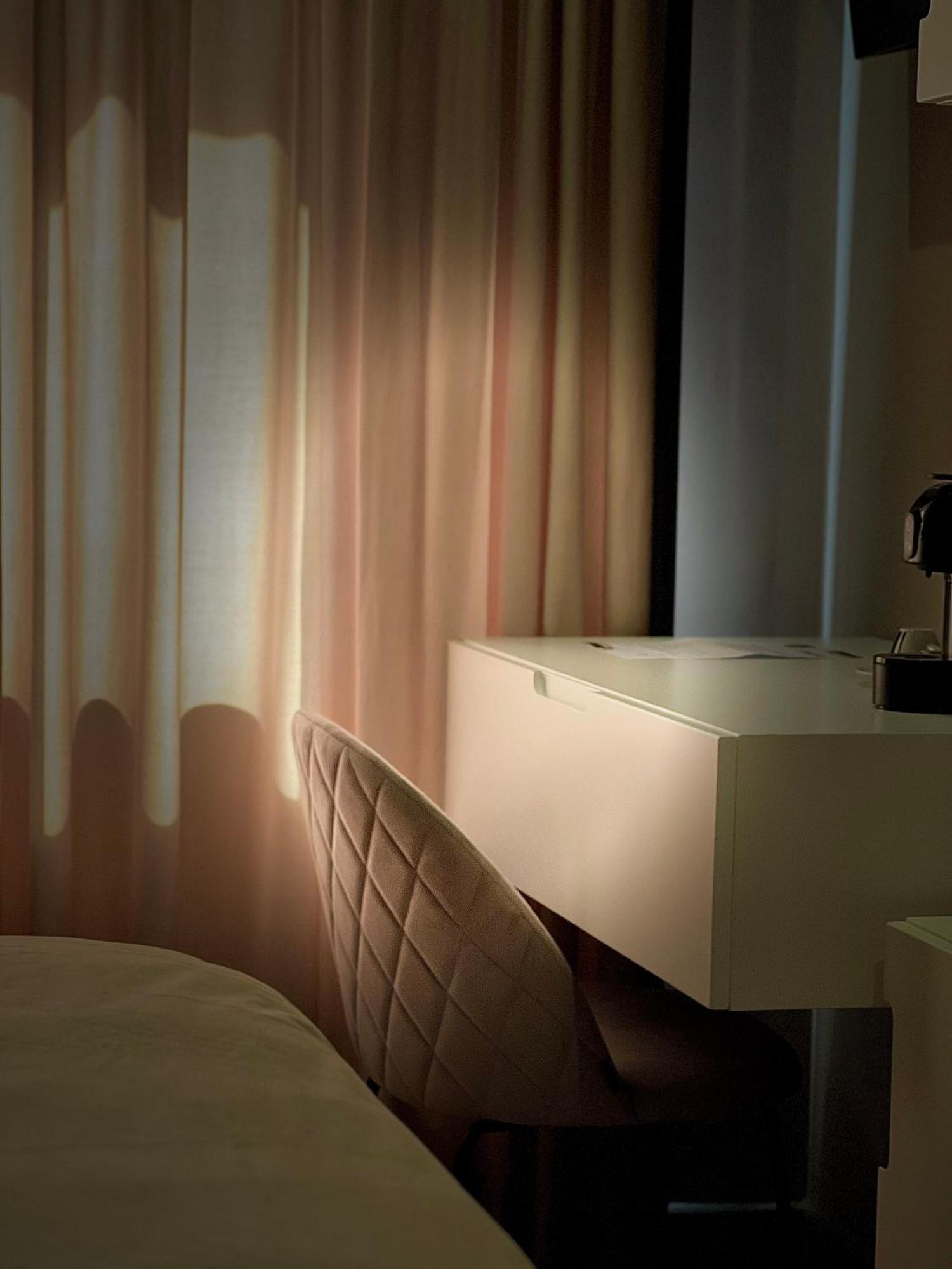 Rex Hotel Boutique Tirana Exterior photo